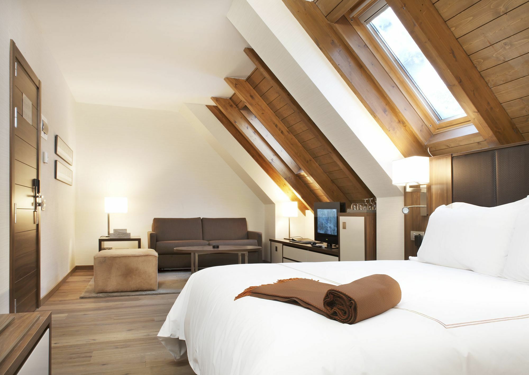 Hotel Ac Baqueira Ski Resort, Autograph Collection Бакейра-Берет Екстериор снимка